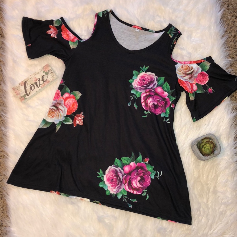 Black Flower Top